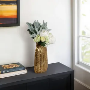 แจกันโลหะทำมือสไตล์โบราณสุดหรูหรา พร้อมแจกันตกแต่งทางเข้าสไตล์ผู้ซื้อจากอ่าวเป็นเอกลักษณ์  ตกแต่งด้วยการขัดเงาแบบทองเหลือง - Product Image 2