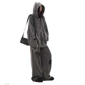 Sudadera con capucha y pantalones de chándal con cremallera holgada desgastada lavada con ácido GSM de moda 500, conjunto de 2 uds, chándal apilado acampanado Vintage con logotipo personalizado - Product Image 3