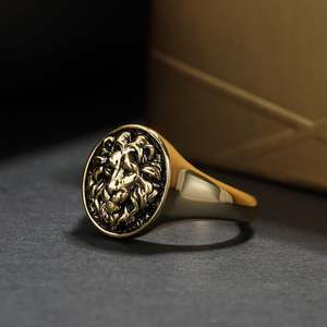 Anillo de León Chapado en Oro de 18K para Hombre - Estilo Incrustado Moderno, Regalo de Aniversario - Product Image 5