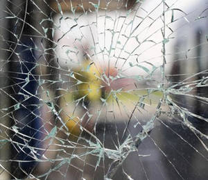 8mil Clear PET Sicherheits fenster folie Anti-Shatter Transparenter selbst klebender Glass chutz Modernes explosions geschütztes Design - Product Image 2