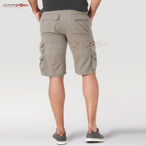 Pantalones cortos cargo para hombre de corte relajado con cintura fácil de ajustar y tela resistente, pantalones cortos cargo de mezcla de algodón para hombre - Product Image 2