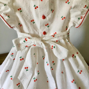 Vestido de lino suave hecho a mano para niñas pequeñas, estilo informal para el primer cumpleaños de niños pequeños, OEM hecho en Vietnam - Product Image 6
