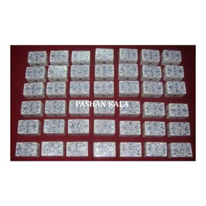 Boîte à bijoux de forme rectangulaire en incrustation de nacre en marbre blanc de dernière conception indienne pour la maison décorative au prix le moins cher - Product Image 1