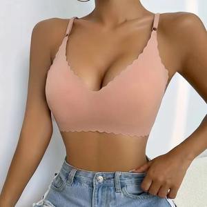 Sujetador de talla grande sin costuras para mujer, ropa interior cómoda y transpirable con borde ondulado, sujetador Sexy inalámbrico de realce - Product Image 2