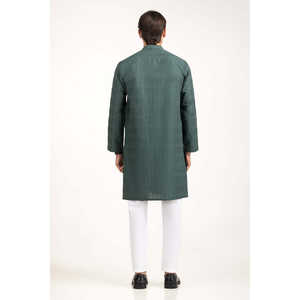 Kurta Verde Bordada para Hombre, Cierre Elegante, Corte Entallado - Product Image 3
