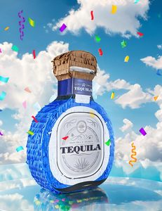 Piñata de Vino para Adultos con Antifaz, Confeti y Palo de Madera, Piñata Divertida para Adultos, Decoraciones para Fiestas Mexicanas de 21 Años - Product Image 5