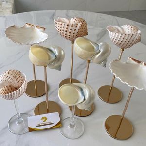Supports de coquilles en verre de luxe assemblés à la main à l'aide de coquilles d'océan vietnamiennes pour l'affichage d'événement de mariage d'hôtel - Product Image 3