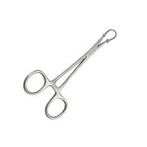 Pince à serviettes Backhaus de qualité supérieure, 5,5 pouces, en acier inoxydable, avec verrouillage à cliquet, pour usage médical hospitalier - Product Image 2