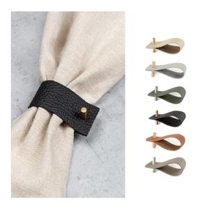 2025 Servilleteros de cuero personalizados más vendidos Mejor precio Decoración de mesa con aspecto elegante simple Los mejores accesorios para servilletas - Product Image 5