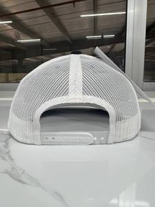 หมวกทรูเกอร์ผ้าลูกฟูกประสิทธิภาพสูงแบบสปอร์ตปรับได้3D โลโก้ผ้าลูกฟูกปักสวมใส่ได้ทุกวันโรงงานผลิตในโรงงาน Ninjae Vina - Product Image 5