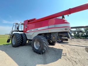 Kullanılan Massey Ferguson 9560 biçerdöver buğday pirinç fıstık patates için satılık ucuz tahıl ve mısır hasat - Product Image 2