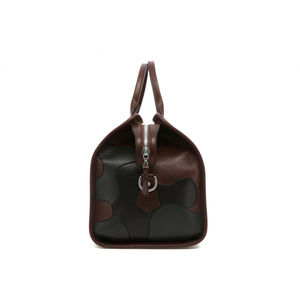 Bolso de lona de piel de vaca sintética de lujo para hombres y mujeres Diseño de camuflaje Interior rojo Bolso de lona de cuero Premium OEM - Product Image 6