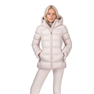 Chaqueta acolchada empacable para mujer, Abrigo acolchado transpirable de invierno, ropa de abrigo térmica cálida con aislamiento repelente al agua - Product Image 6
