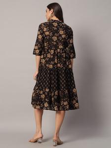 Vestido informal corto de algodón puro de primera calidad con trabajo hecho a mano para niñas colección de fiesta de cumpleaños de India - Product Image 4