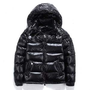 Blouson matelassé à capuche pour homme 2026, vêtement d'extérieur chaud pour l'hiver, doublure douce, finition lisse, fermeture éclair intégrale, option de logo personnalisé - Product Image 1