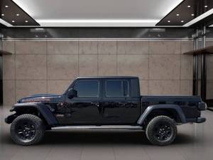 รถจี๊ป แกลดิเอเตอร์ โมฮาวี 4x4 ปี 2023 มือสองราคาถูก  รุ่น Mojave 4 ประตู แบบ Crew Cab 5.0 ฟุต แบบ SB - Product Image 5