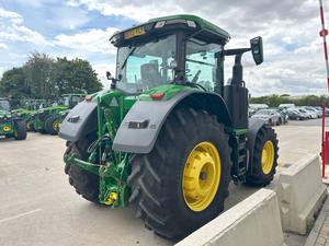 Tracteur John For Deere 7R270 d'occasion abordable, équipement agricole à vendre - Product Image 2