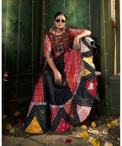 Lavisa Heavy Bridal Lahenga et Choli pour femme, tenue de mariage et de fête pakistanaise avec broderie en velours - Product Image 4