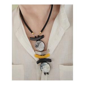 2025 nouveauté collier en corne de buffle fait à la main bijoux de haute qualité avec une conception animale Simple Unique pour les fêtes et les mariages - Product Image 3