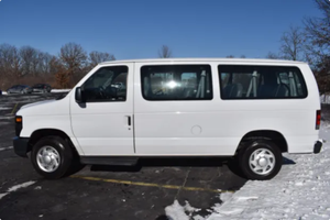 Conduite à gauche de qualité |   Conduite à droite |   FORD E-350 SUPER DUTY XL 2012, 28 000 MILES, FOURGON 12 PASSAGERS - Product Image 3