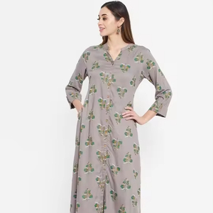 Exclusiva y Moderna Kurta para Mujer, Gris Verde con Estampado Floral, Manga Larga, Cuello con Banda, Paneles de Viscosa y Rayón, Corte en A, Lavable, Ligera - Product Image 1