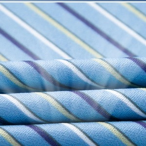 เสื้อโปโลแขนสั้นแบบสวมหัวลายทางสีตัดกันสำหรับผู้ชายเสื้อยืดสำหรับวันหยุดพักผ่อนแบบทางการเสื้อคอปกสองชั้นแบบเปิดลง - Product Image 5