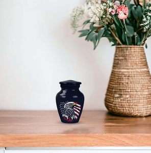 Urna pequeña de tamaño personalizado con bandera de águila de Metal, recuerdo conmemorativo personalizado para papá, mamá, cenizas de bebé, entierro de cremación para humanos - Product Image 5