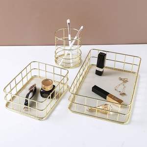 Corbeille à fruits moderne en fil métallique doré, bol de rangement décoratif pour comptoir, pain et légumes, présentoir de luxe pour centre de table de cuisine - Product Image 3