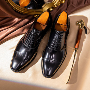 Zapatos formales de negocios de cuero para hombre, nuevos y personalizables - Product Image 2