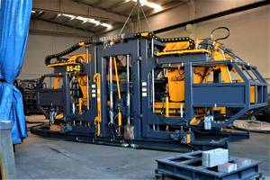 Bs-42 Automatic Durable Brick Maker Paving Hollow Block Making Machine PLC Engine Gear Core Components for <b>Concrete</b> Raw Material - Product Image 4