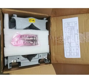 RRU Kit de montaje soportes 24L 21150760 21150761 - Product Image 2