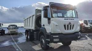 Nouveau Camion Lourd Benne Basculante Shacman HD9 8x6 Euro 5 2023 Moteur Diesel Caméra Arrière 360° Direction Gauche 351-450 CV Automatique 31-40T Touch - Product Image 2