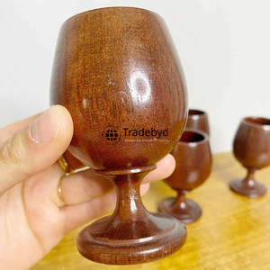 Vidrio de madera decorativo para interiores orgánicos Vasos hechos a mano para hogares elegantes y proyectos de diseño de Tradebyd - Product Image 1