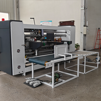 Machine à coudre les boîtes en carton ondulé en deux parties pour la production de cartons de grande taille et de haute résistance