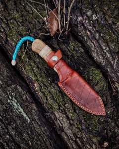 Cuchillos de herrero hechos a mano, diseños únicos, cuchillo medieval afilado duradero, Funda de cuero para uso en exteriores, OEM personalizado - Product Image 5