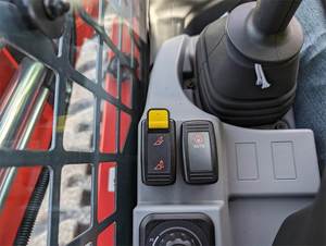 SVL75-3 Kubota รุ่น2024-ประสิทธิภาพสูงสุดกะทัดรัดลื่นไถลคัดท้ายสำหรับการก่อสร้างและการจัดสวน - Product Image 6
