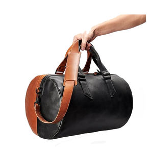Sac de sport en cuir PU noir vintage pour homme, sac de voyage durable pour le week-end, utilisation de nuit, petit sac de transport, motif de ceinture de voyage humide - Product Image 2