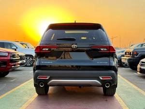Toyota Highlander Platinum Hybrid SUV Usata 2026, Nera, 5 Posti, Guida a Sinistra, per Uso Urbano e Business, Automatica |   Esportazione - Product Image 6