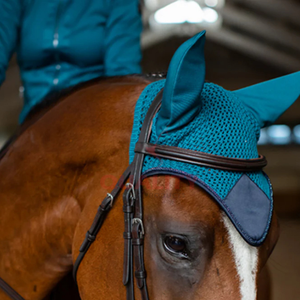 Bonnet de mouche de cheval léger et respirant couvre-oreille au crochet lavable ajustement confortable fabriqué au Pakistan idéal pour l'entraînement d'équitation - Product Image 3