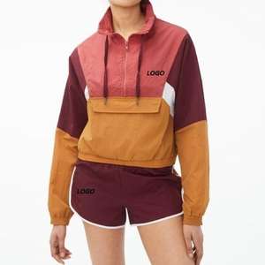 2024 nueva llegada personalizada mujer chaqueta recortada conjunto cortavientos ligero transpirable impermeable rompevientos conjuntos mujeres - Product Image 1