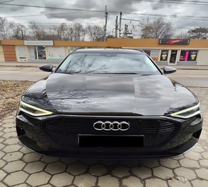 NEAT 2020, e-tron 50 I, Bajo kilometraje, Transmisión automática, Techo solar panorámico, Luces LED, Luces diurnas LED - Product Image 1