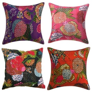 Funda de cojín de algodón Kantha indio hecha a mano de 16x16 pulgadas con cremallera Floral para interiores y exteriores con estampado decorativo para hoteles y hospitales - Product Image 2