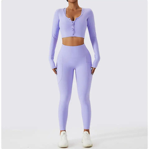 Ensembles de salon personnalisé pour femmes amicales des grandes filles pantalons de yoga repliés haut à manches longues courtes évasé logo OEM et ODM - Product Image 6