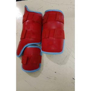 แผ่นป้องกันหน้าแข้งสำหรับเล่นเบสบอลผู้ใหญ่ & เยาวชนทำจาก PU & EVA ที่ป้องกันเท้าปะทะที่ป้องกันขาสำหรับป้องกันโลโก้ที่กำหนดเอง - Product Image 2