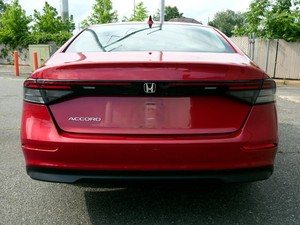 ล้ออัลลอยสำหรับรถยนต์ฮอนด้าแอคคอร์ด2024สีแดงพร้อมเบาะหนังระบบนำทางระบบสตาร์ทด้วยรีโมทซันรูฟระบบแอนดรอยด์ - Product Image 6