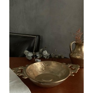 Pichet à eau en laiton massif vintage des années 1980 pour stocker et servir de l'eau et des jus - Product Image 2