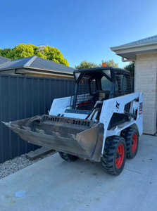Pour Bobcat Mini Skid Steer Loader pour l'Europe Chargeuse-pelleteuse d'occasion à des prix abordables avec des composants de base de moteur - Product Image 6