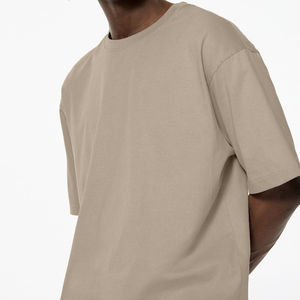 T-shirts pour hommes en gros, coupe ample et oversize, col rond, 100% coton, dernier design disponible à la vente - Product Image 5