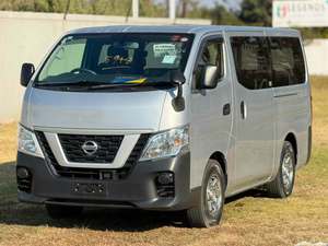 Used 2020 N NV350Caravan Bus Automatic Diesel Van Passenger <b>Coach</b> Under 4L Engine <15 Seats Euro 4 - Product Image 3