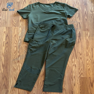 Ensemble d'uniformes médicaux légers de haute qualité pour femmes, en coton, avec couleur personnalisée - Product Image 1